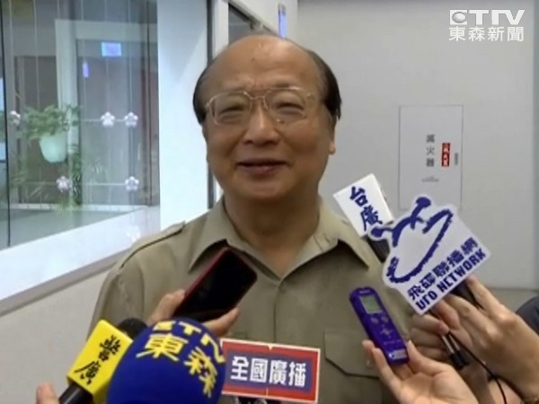 林佳龍辭“立委”拼市長　胡志強批浪費社會資源