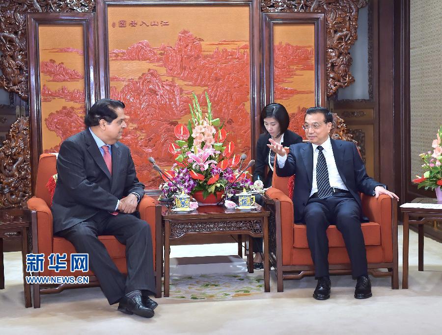 李克強會見金磚國家新開發(fā)銀行行長