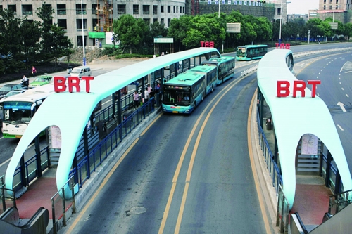 福州擬建兩條BRT專(zhuān)用道 將利用現(xiàn)有道路建于路中