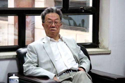 茅盾文學獎出現(xiàn)兩福建評委　福建小說家離茅獎有多遠