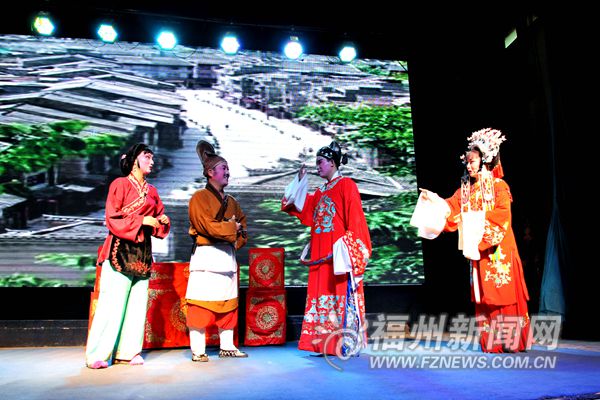 看廉政閩劇《門檻刀痕》　迎風清氣正“兩節(jié)”