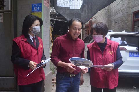 征遷宣傳隊 一線別樣紅