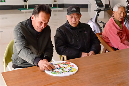 在閩侯,，“家門口”養(yǎng)老是什么體驗(yàn),？