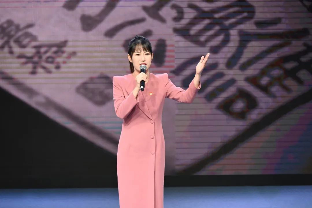 主題教育進(jìn)行時(shí)丨讓黨的路線方針政策下基層,、潤人心——“《學(xué)習(xí)強(qiáng)國時(shí)間》在你身邊”活動(dòng)走進(jìn)閩侯 主題教育進(jìn)行時(shí)丨讓黨的路線方針政策下基層、潤人心——“《學(xué)習(xí)強(qiáng)國時(shí)間》在你身邊”活動(dòng)走進(jìn)閩侯
