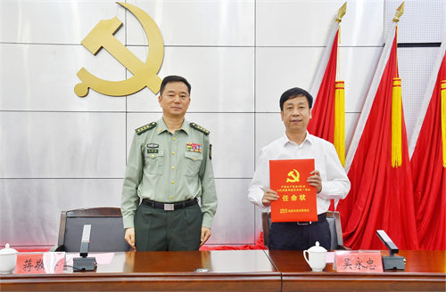 閩侯縣召開人武部黨委第一書記任職宣布大會