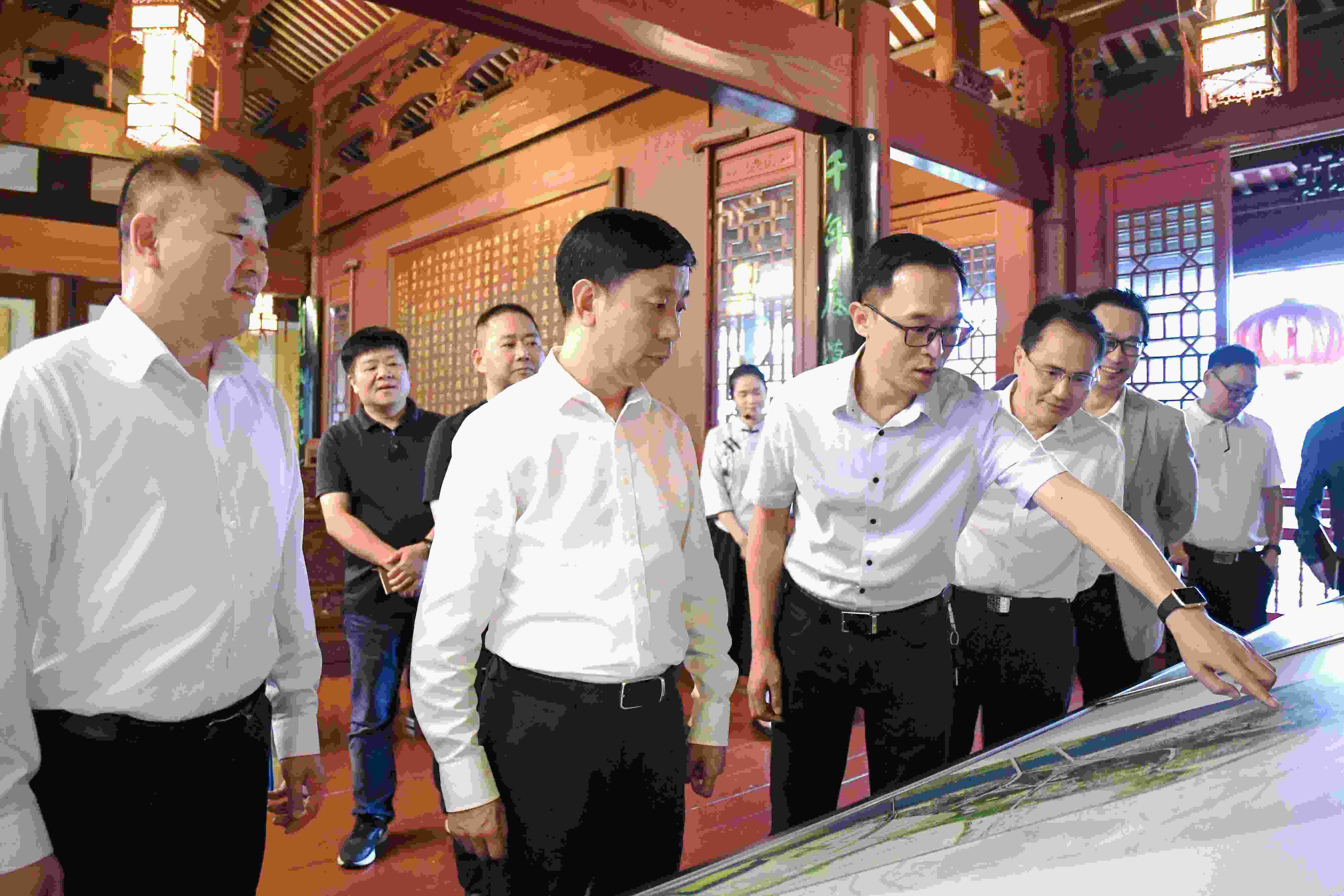 縣委書記,、縣長調(diào)研歷史文化遺產(chǎn)保護傳承與活化利用工作