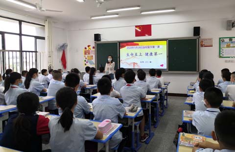 我縣又迎來一批小學生復課