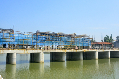 我縣重點項目建設(shè)跑出“加速度”