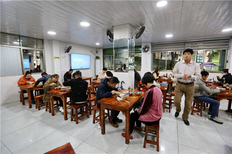每天賣出2萬粒 這家店的元宵有啥秘訣？