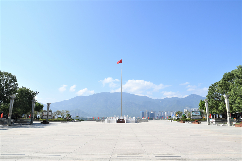 網(wǎng)絡(luò)中國(guó)節(jié)?國(guó)慶丨閩侯，滿城盡是“中國(guó)紅”,！