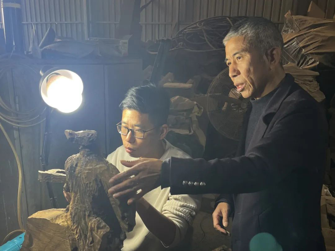秉初心傳承技藝 守匠心弘揚傳統(tǒng) ——訪根雕非遺傳承人張其仕