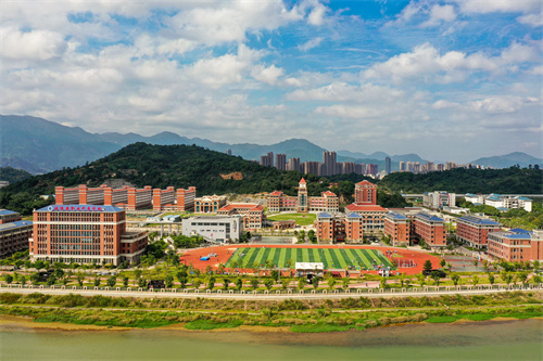 有顏值有內(nèi)涵，閩侯這所“文明校園”怎么煉成的,？