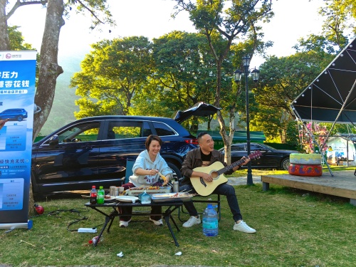 荒地變身露營地,，富了村民美了村